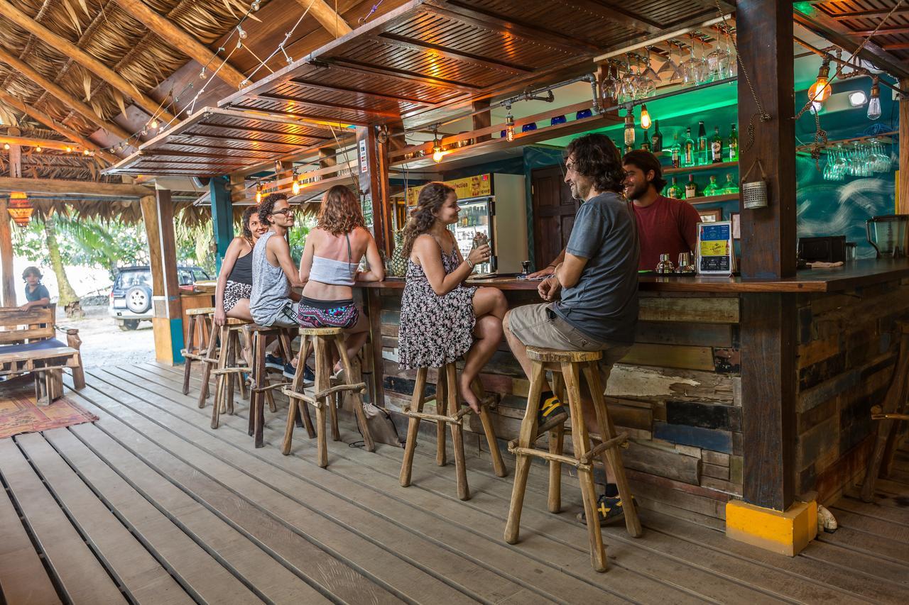 Playa 506 Beachfront Hostel Puerto Viejo de Talamanca المظهر الخارجي الصورة