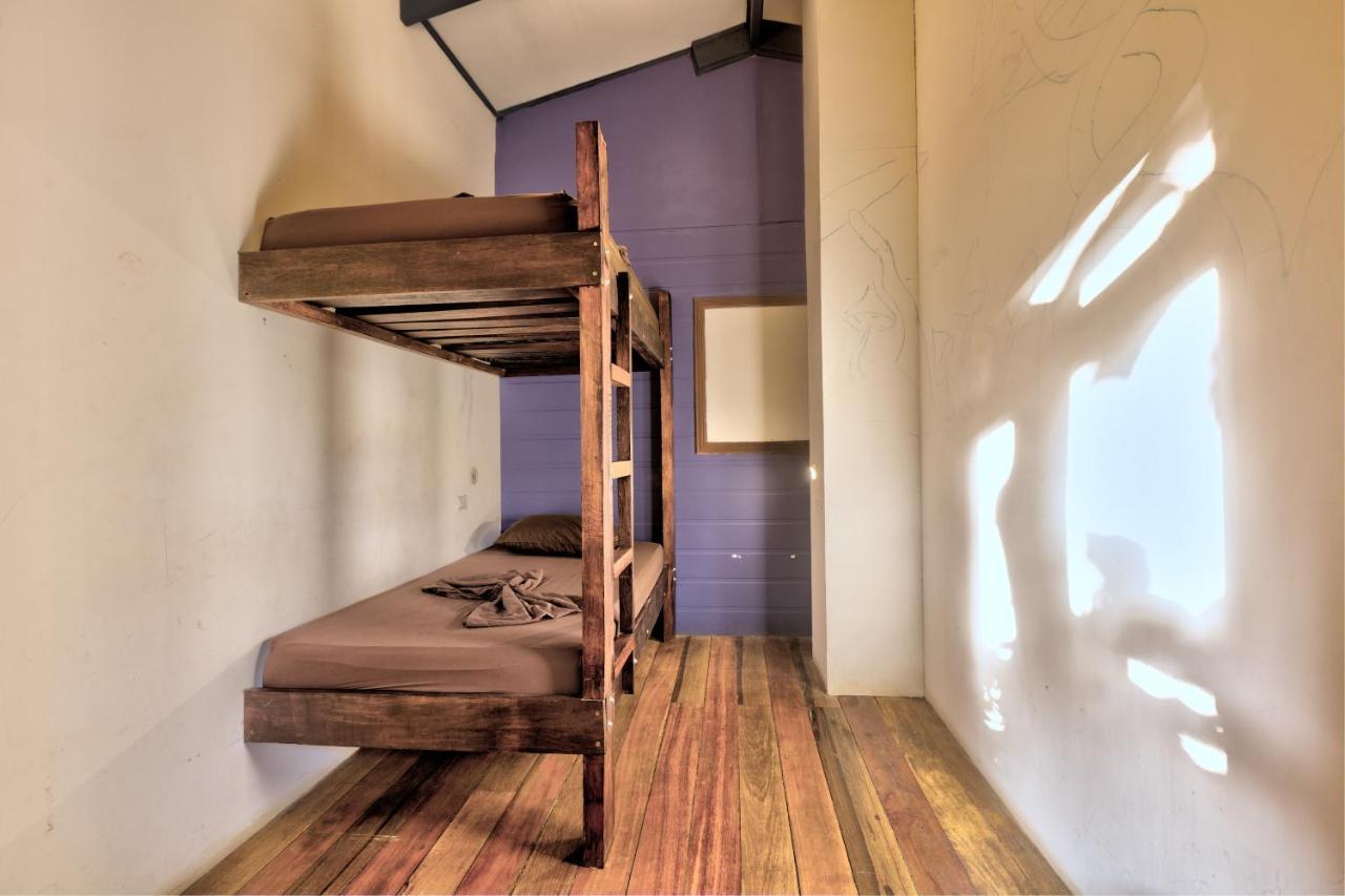 Playa 506 Beachfront Hostel Puerto Viejo de Talamanca المظهر الخارجي الصورة